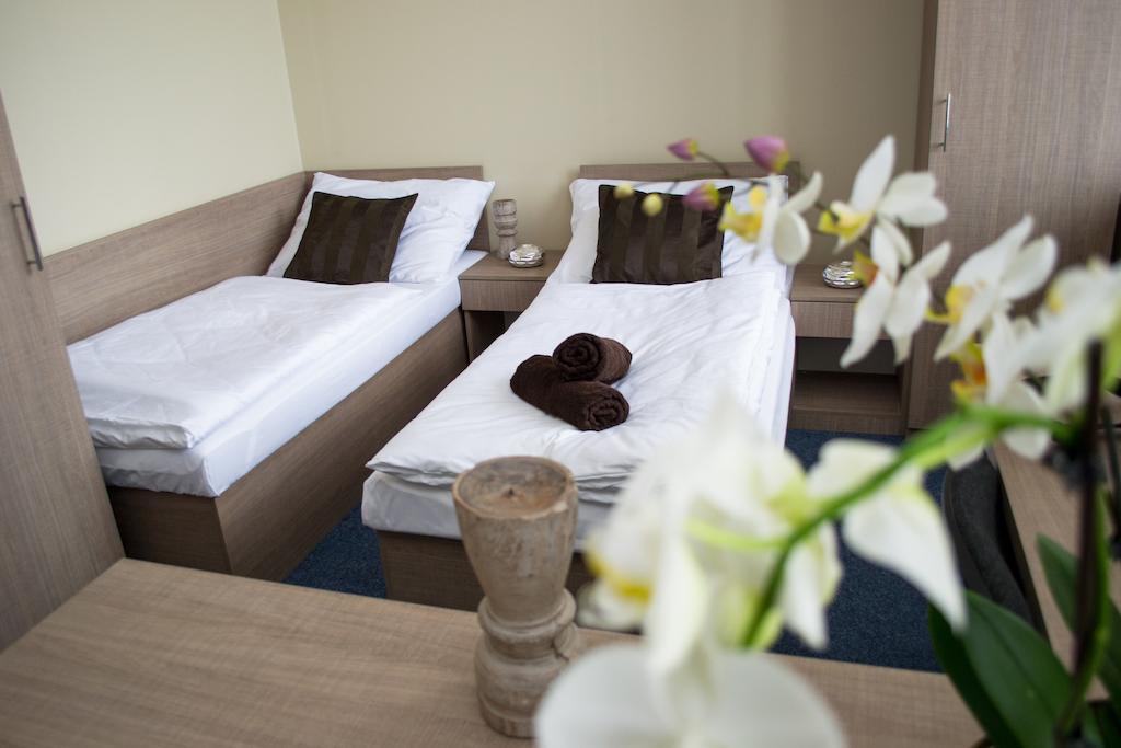 Penzion S Wellness Uherske Hradiste Room photo
